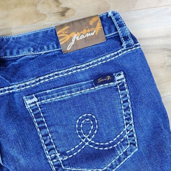 💇‍♀️Seven7 Blue Medium Wash Adjustable Leg Cropped Jeans Size 18 - Picture 10 of 12